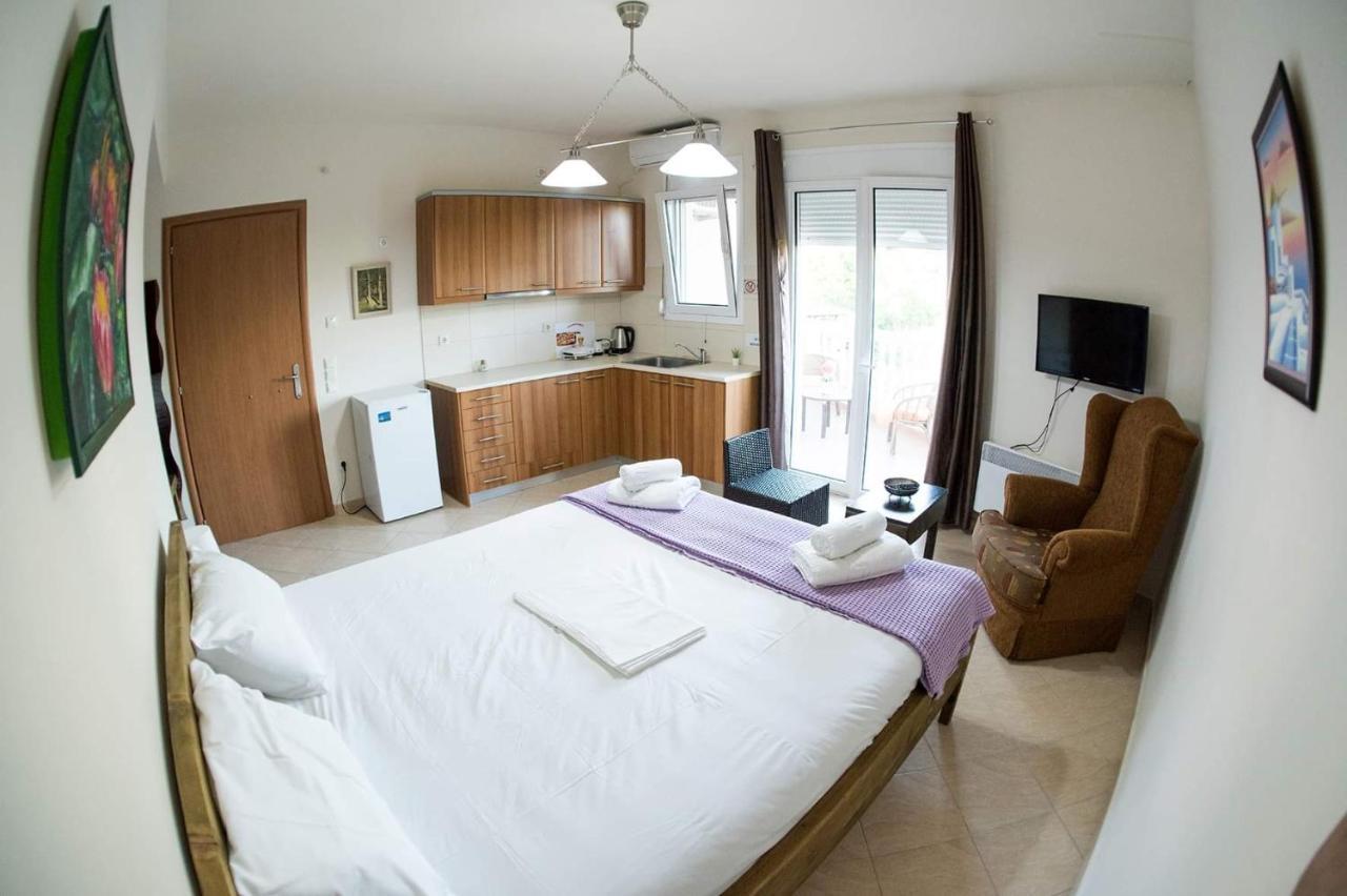 Agrelia Apartment Екстериор снимка